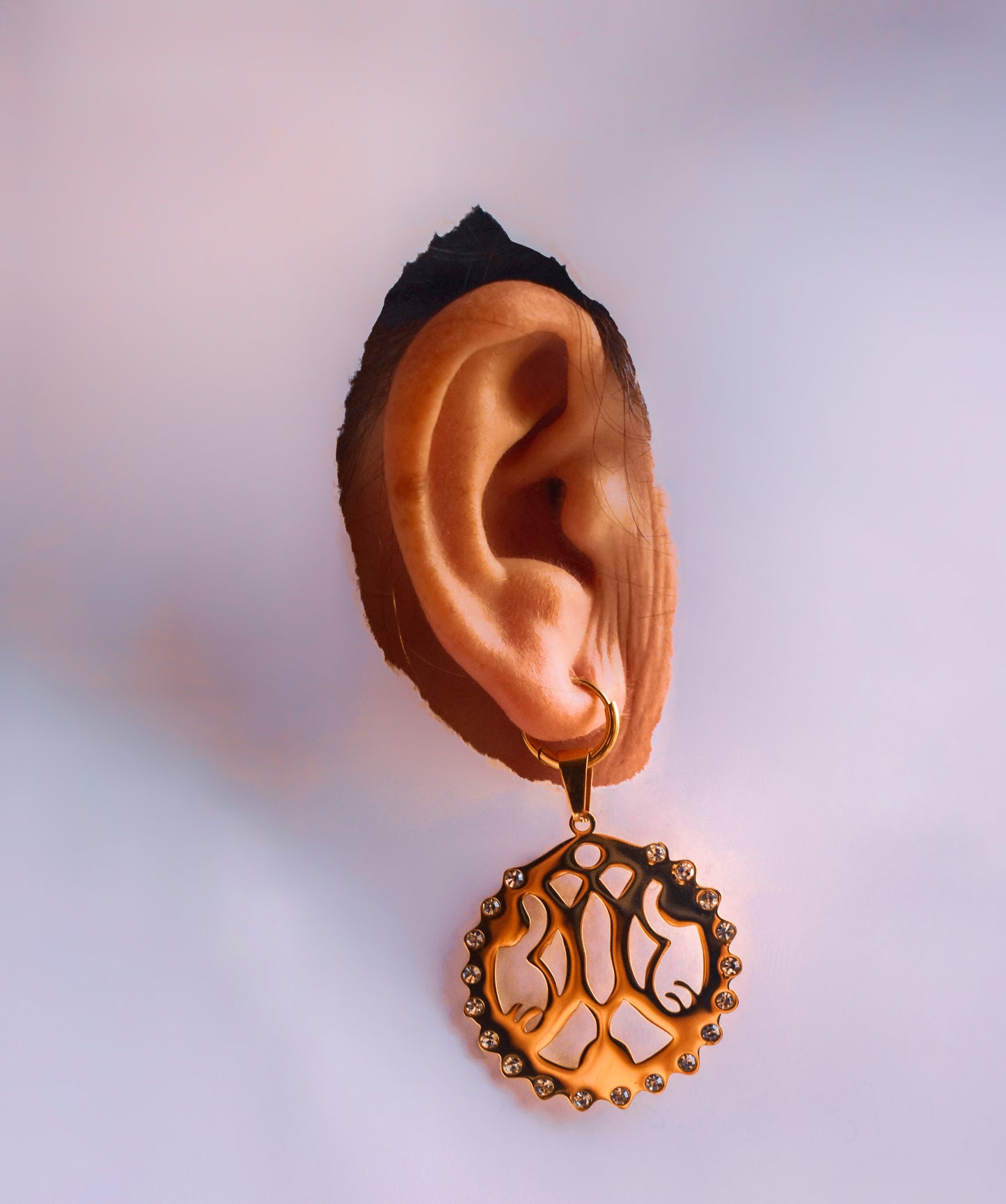 Għażżiela Crystal Stones Earring